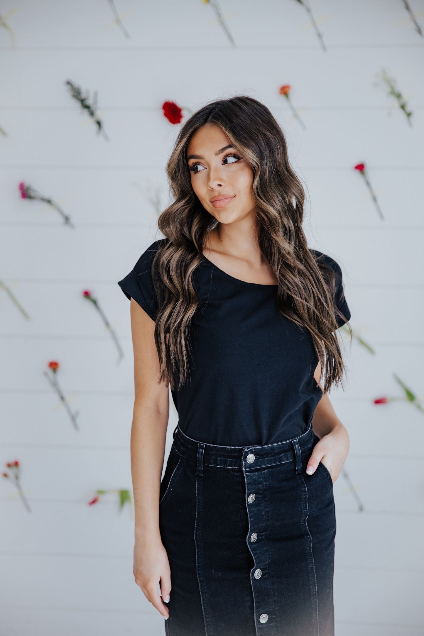 MIDI BUTTON DENIM SKIRT IN BLACK WASH