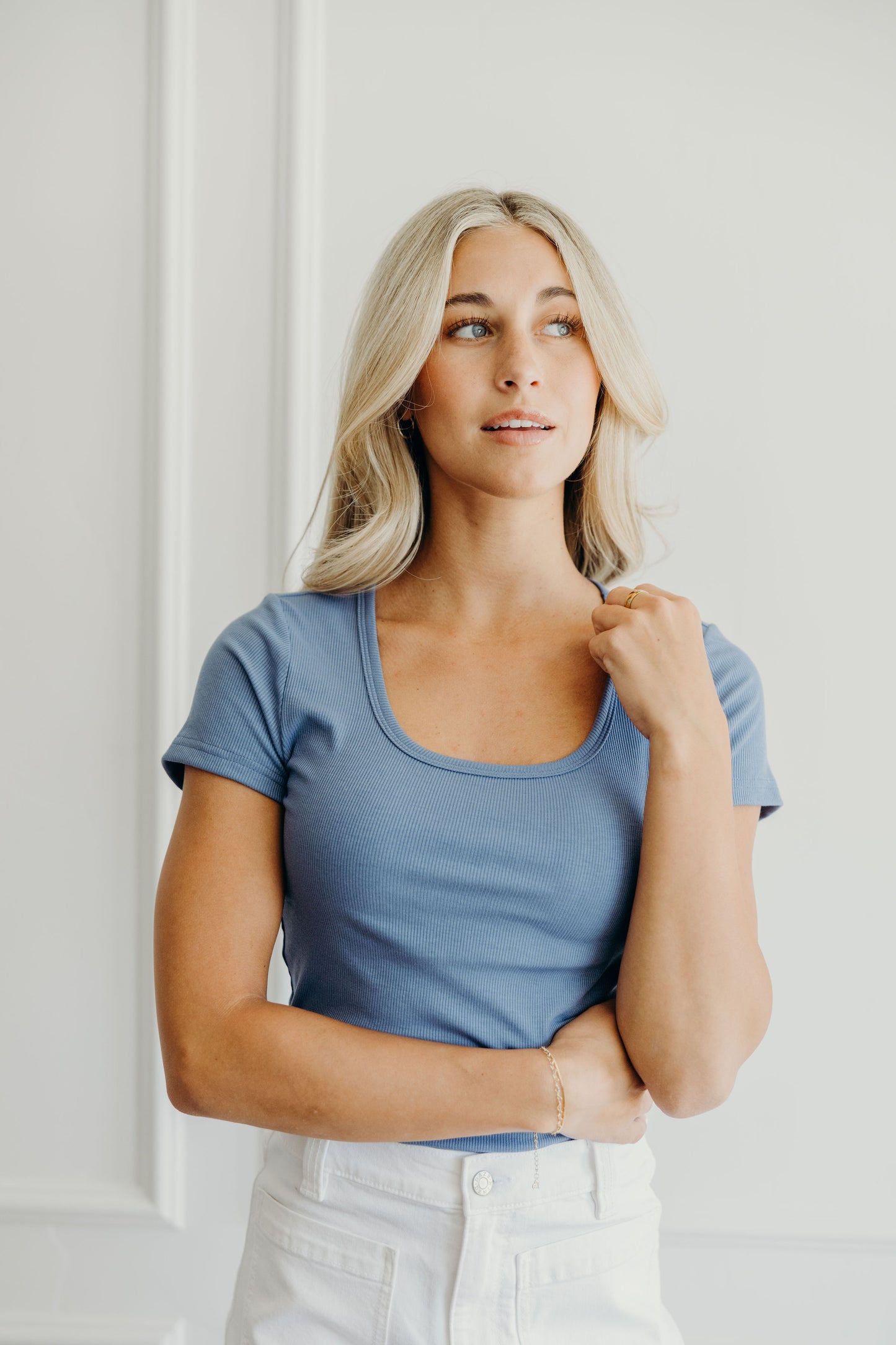 SHORT SLEEVE SCOOP TEE IN DUTCH BLUE