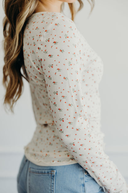 LONG SLEEVE RIBBED TEE IN DELICATE BUD