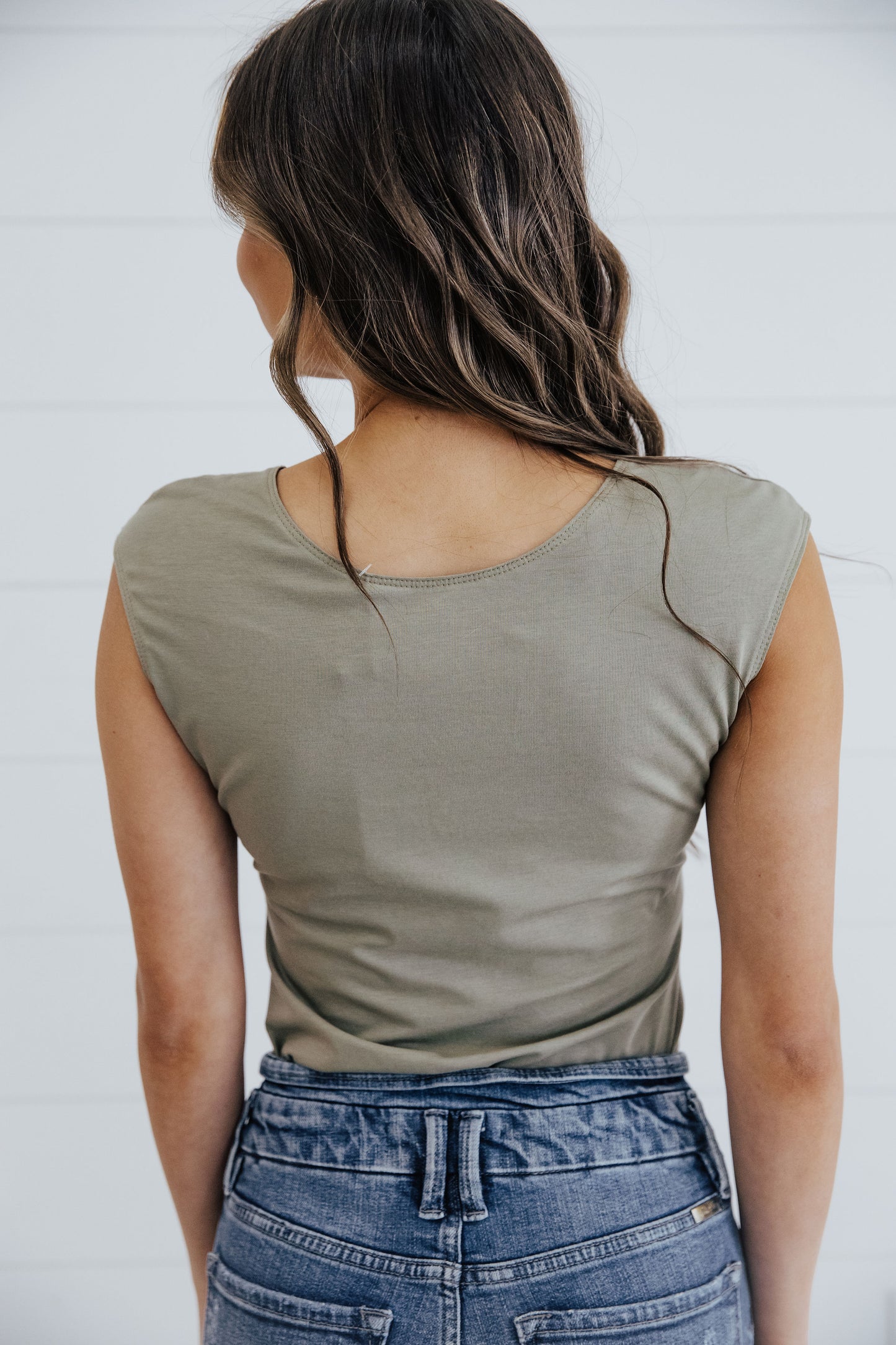 LAYERING CAP SLEEVE IN MOSS FINAL SALE