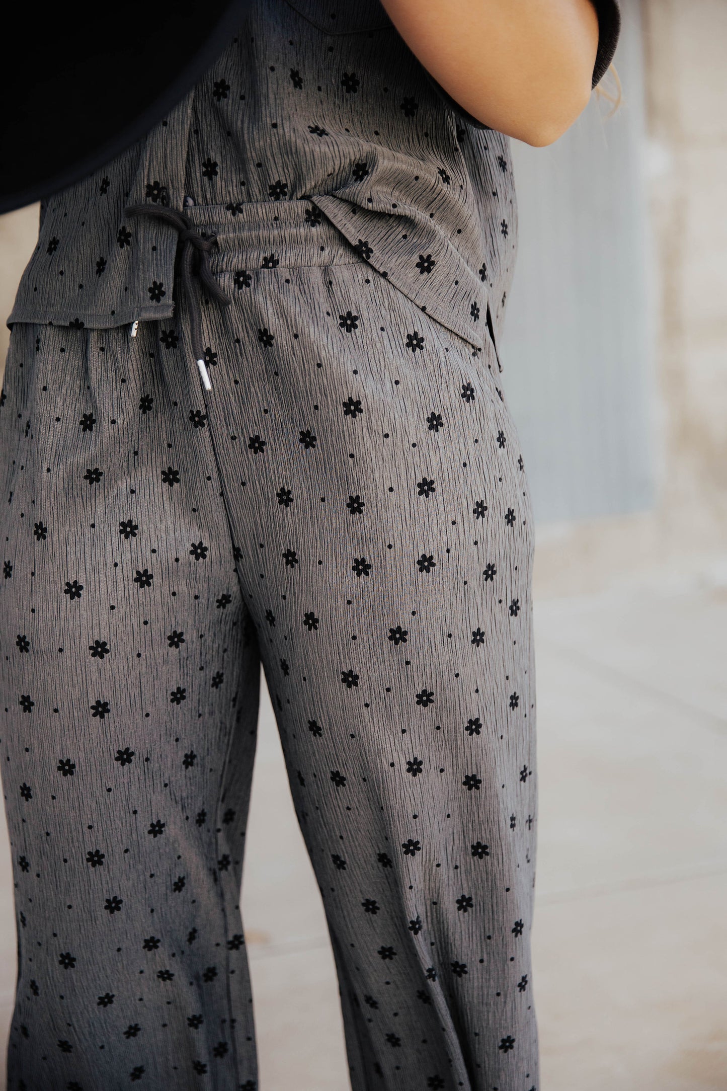 SERENE DAISY PANT IN GUNMETAL FINAL SALE