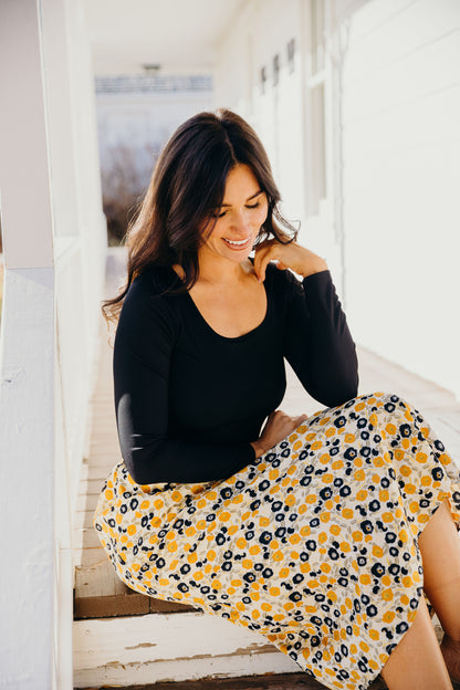 MIDI SKIRT IN HONEYCOMB