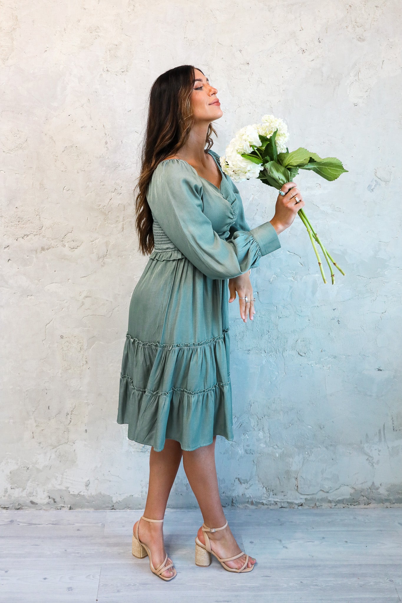 THE RHEA IN EUCALYPTUS FINAL SALE