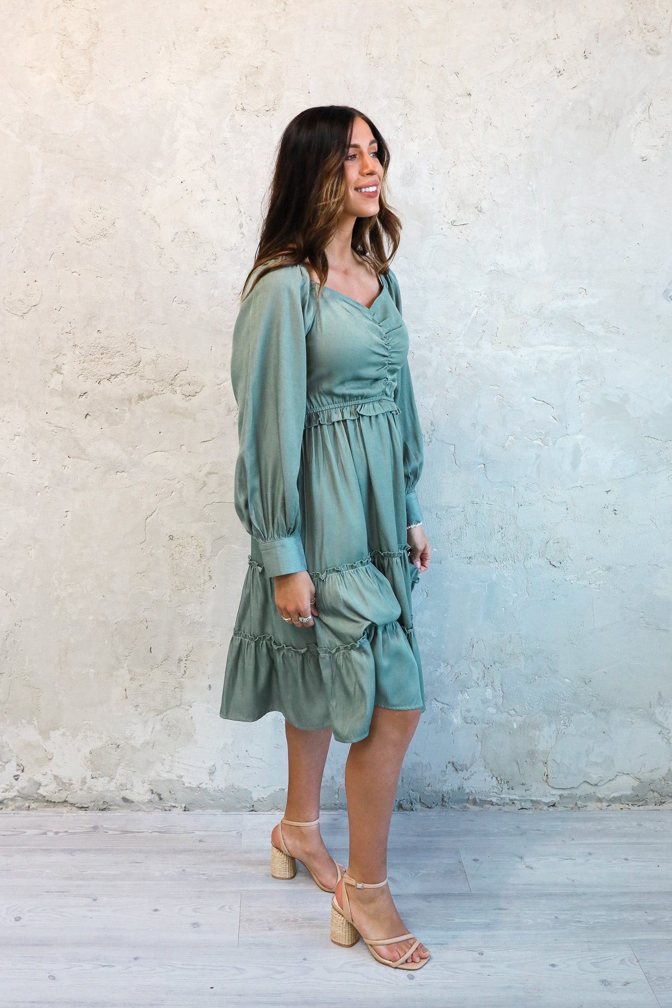 THE RHEA IN EUCALYPTUS FINAL SALE