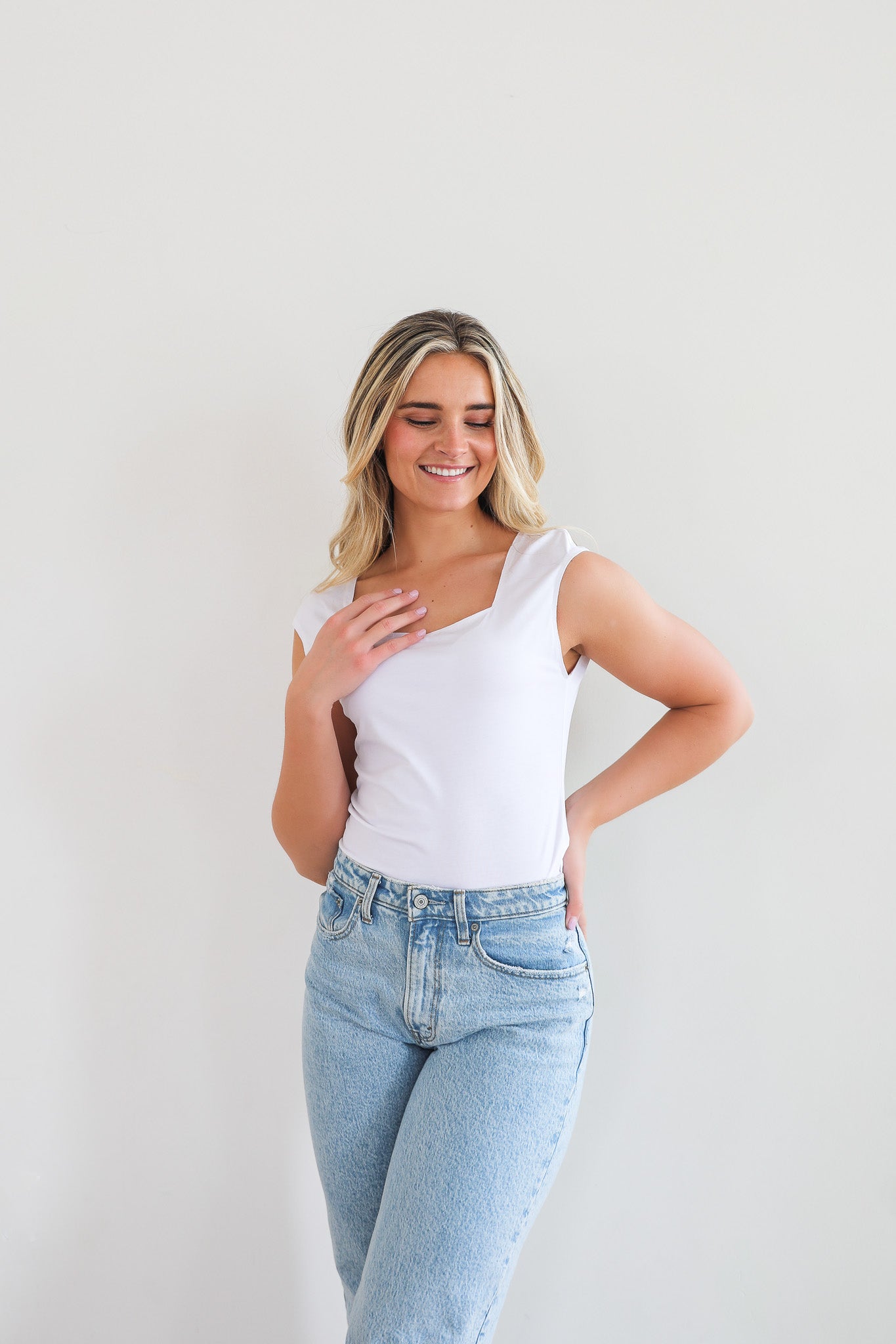 LAYERING BODYSUIT IN WHITE